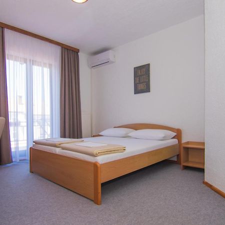 Villa Rustika Malinska Bagian luar foto