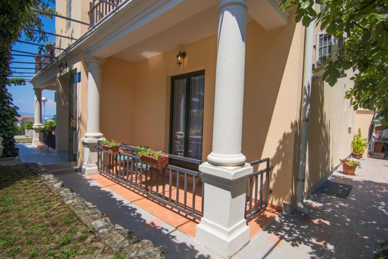 Villa Rustika Malinska Bagian luar foto