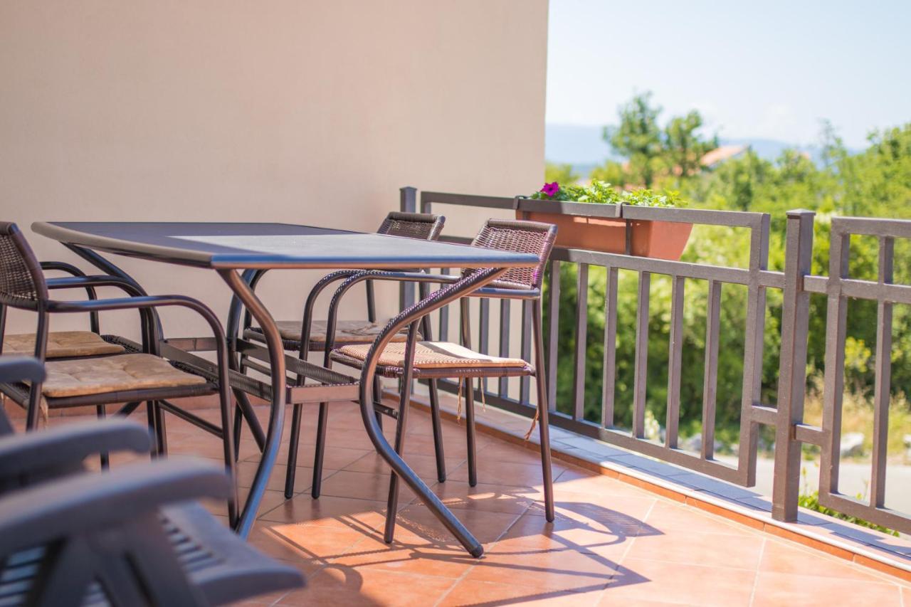 Villa Rustika Malinska Bagian luar foto