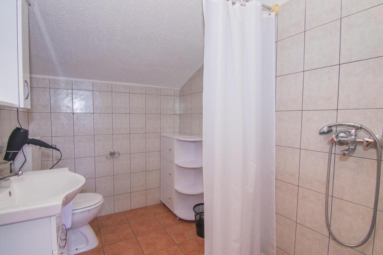 Villa Rustika Malinska Bagian luar foto